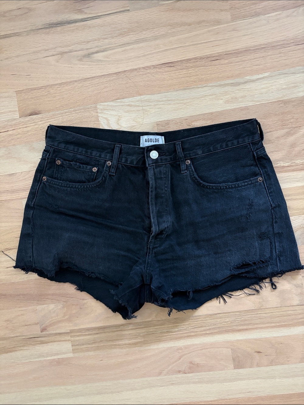 AGOLDE Parker Denim Black High-Rise Distressed Shorts - Picture 3 of 4
